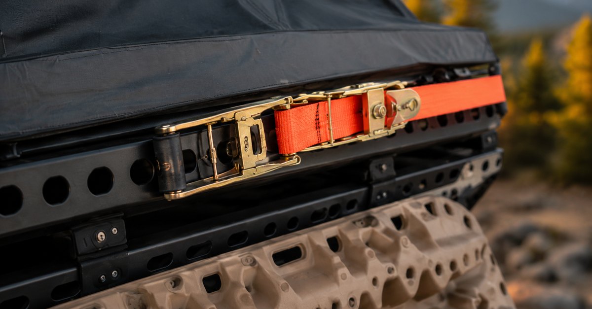 Low Profile Ratchet Strap